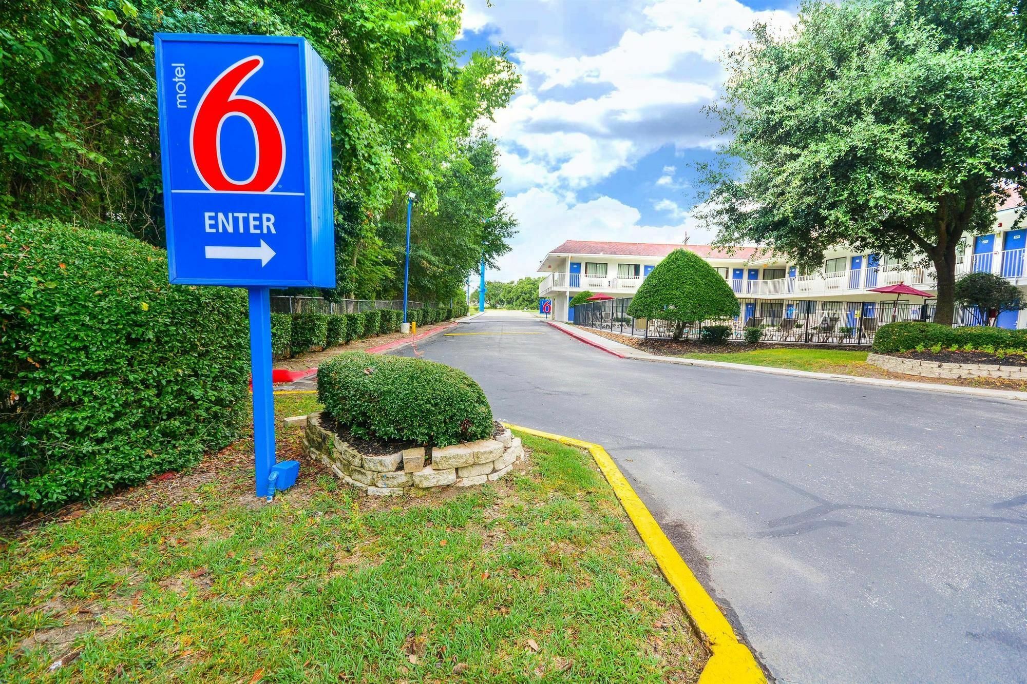 Motel 6-Huntsville, TX Buitenkant foto